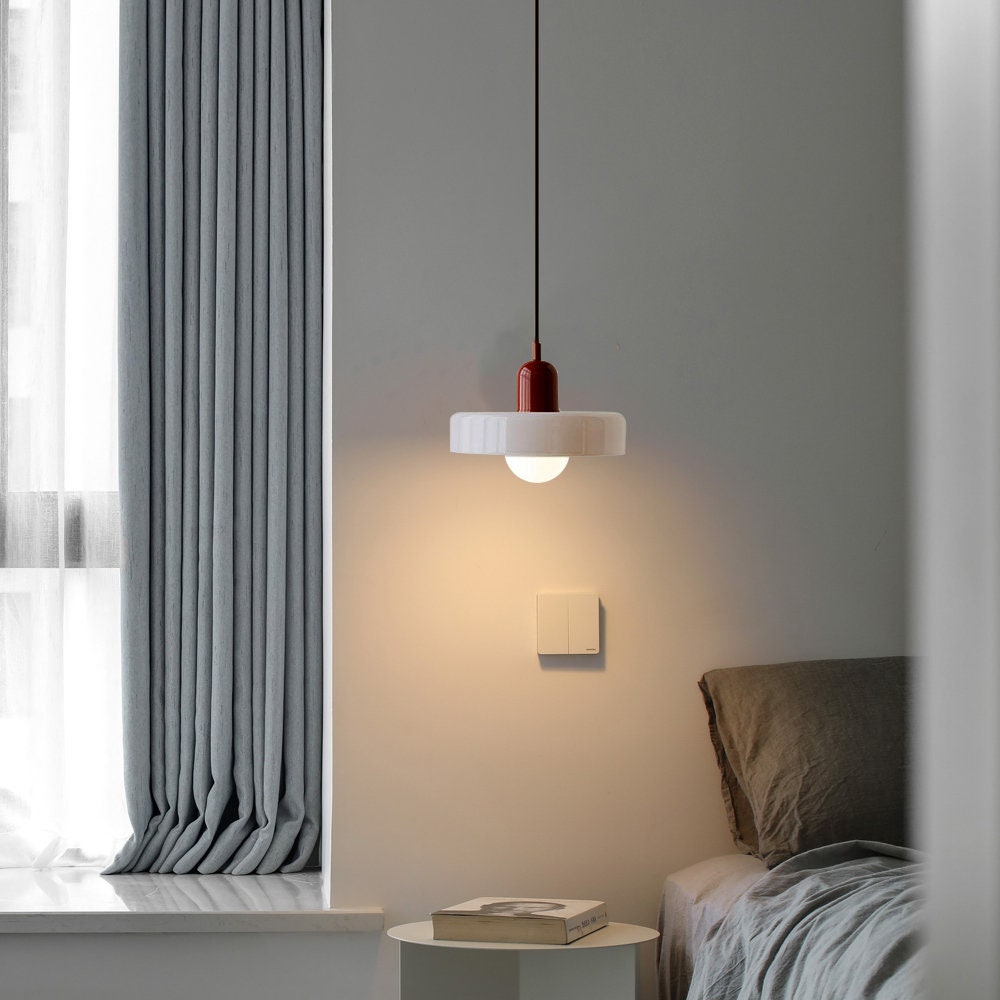 Pendant lamp made of colored glass