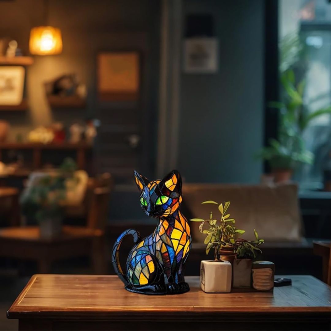 Light Cat – The handmade lamp that makes hearts shine