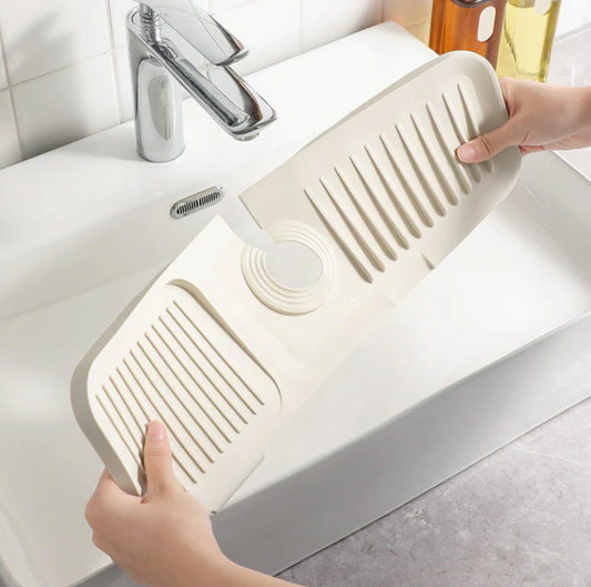 Silicone Drip Mat: Quick and Safe Drying
