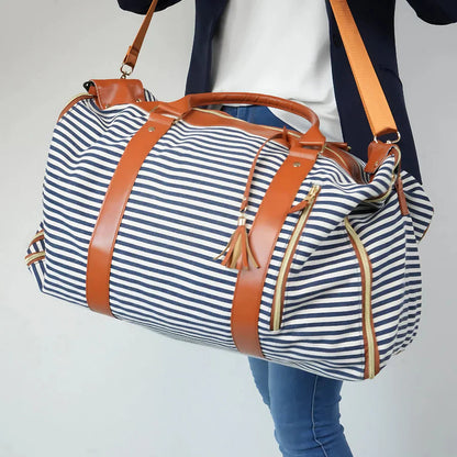 Voyago™ | Space-saving travel bag for excursions