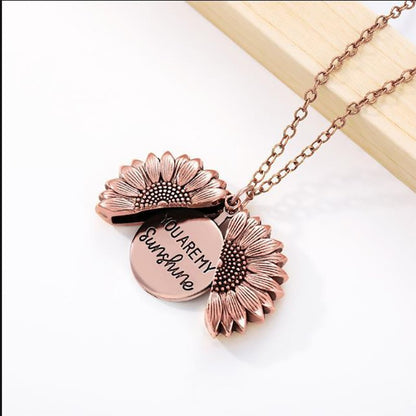 🔥🌞"You Are My Sunshine" Sunflower Necklace🌻(Double-sided engraving)